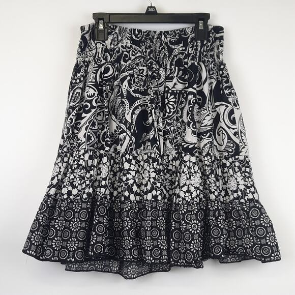 Lots of Love by Speechless black and white boho skirt size Small - Picture 2 of 10